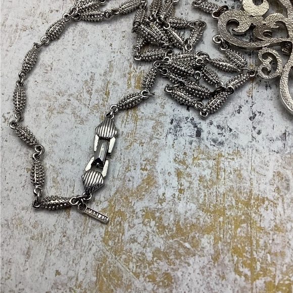 🎄🎄Vintage D’Orlan Ornate Silver Pendant Necklace - Picture 2 of 5